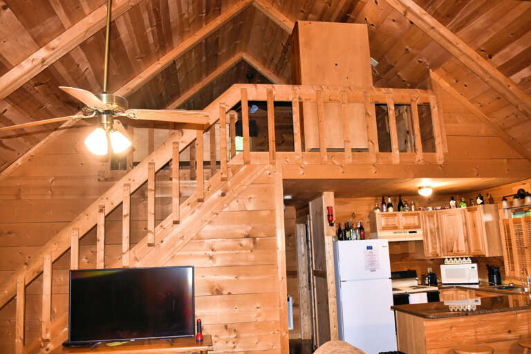 TE LOFT.jpg